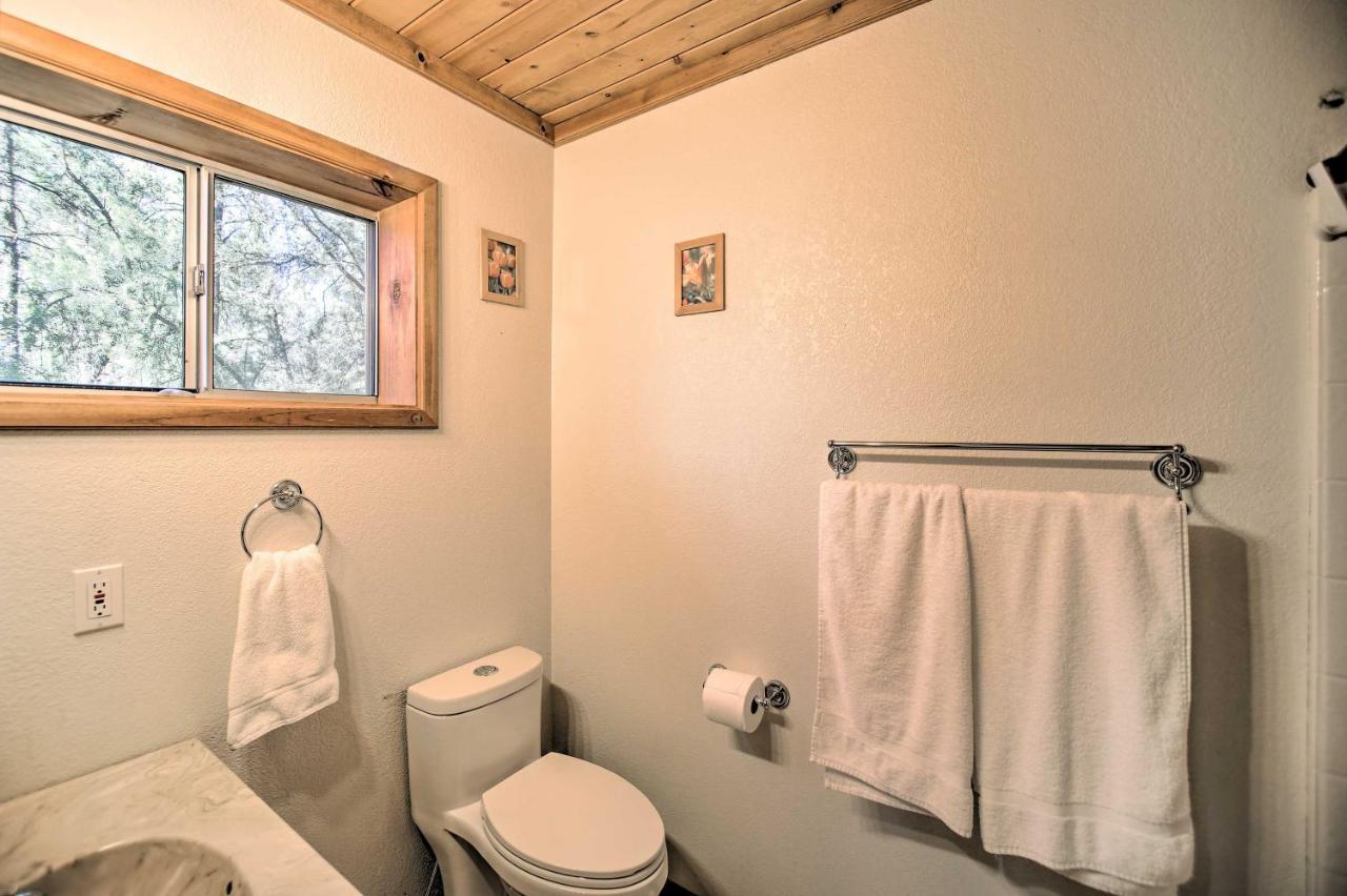 Peaceful And Idyllic Forest Cabin With Pool Table Pine Mountain Club Экстерьер фото